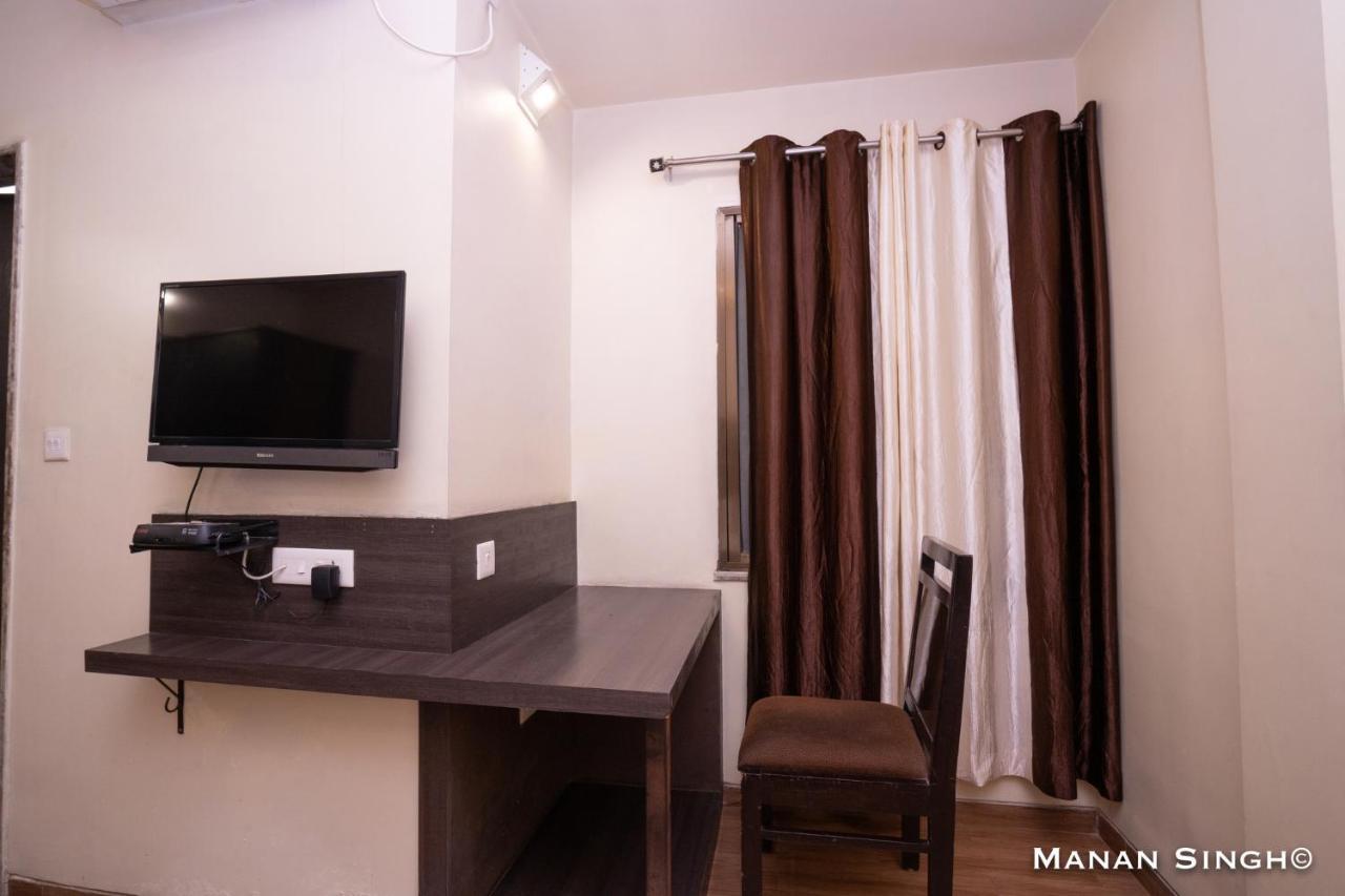 Hotel Samrat Jabalpur Exteriér fotografie