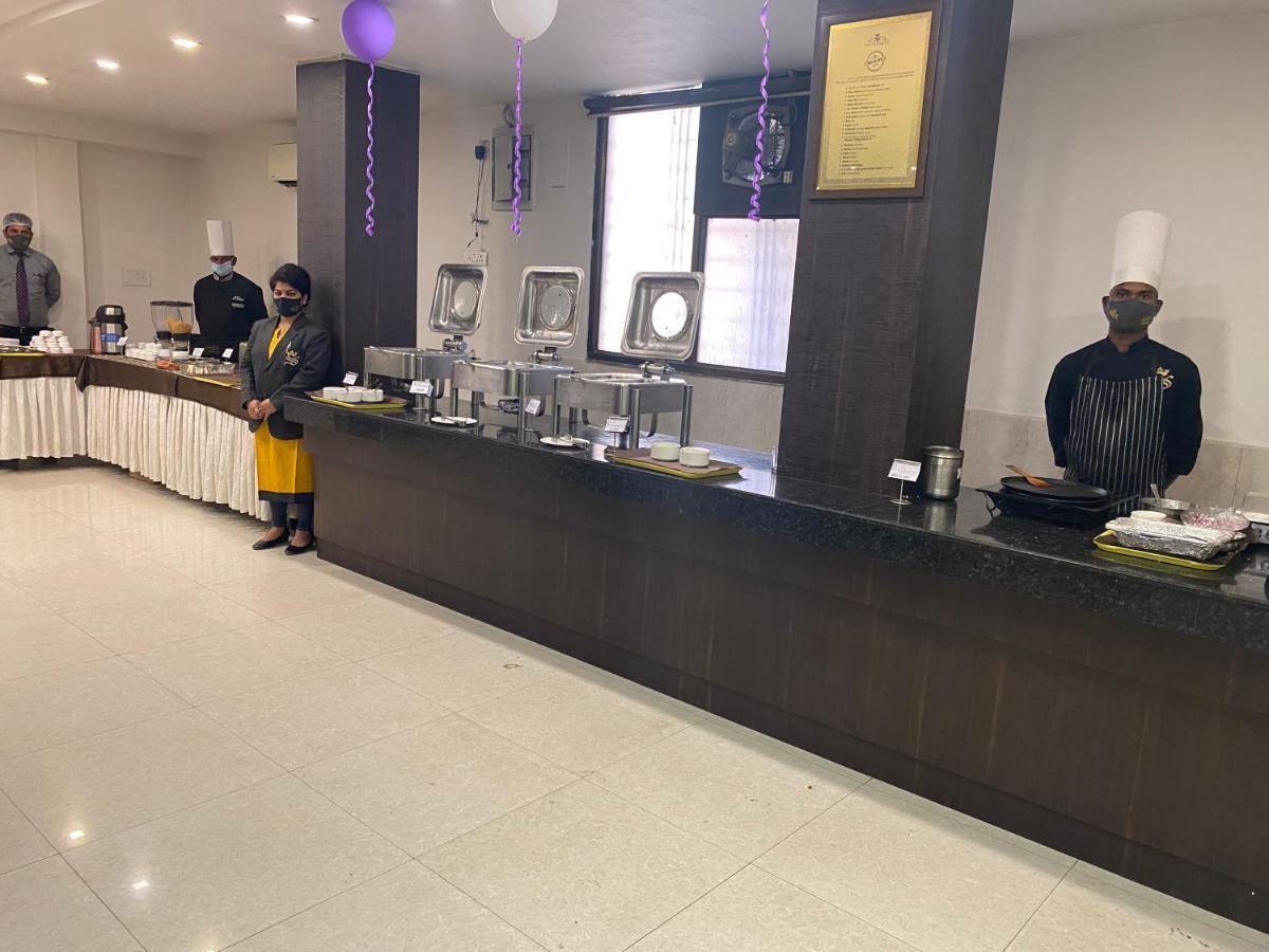 Hotel Samrat Jabalpur Exteriér fotografie