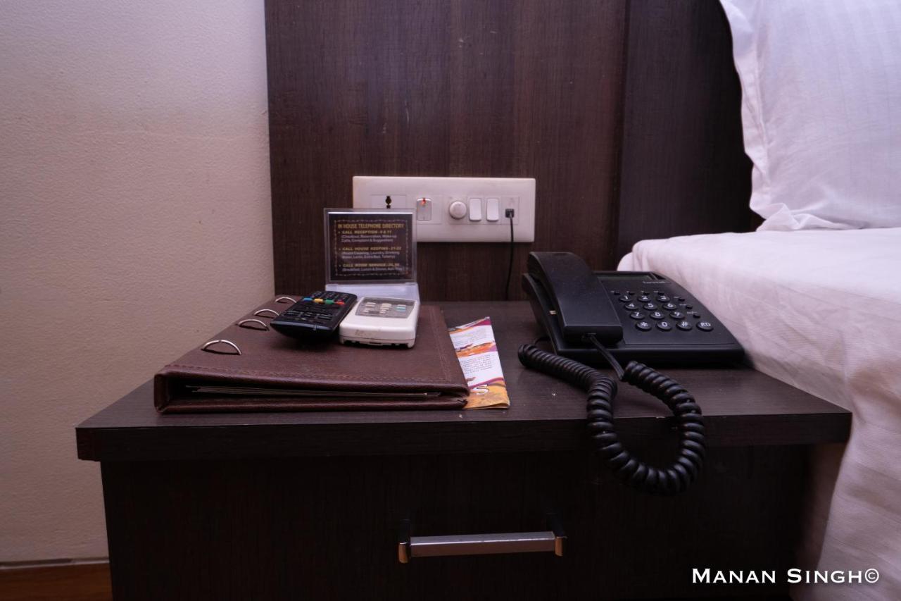 Hotel Samrat Jabalpur Exteriér fotografie