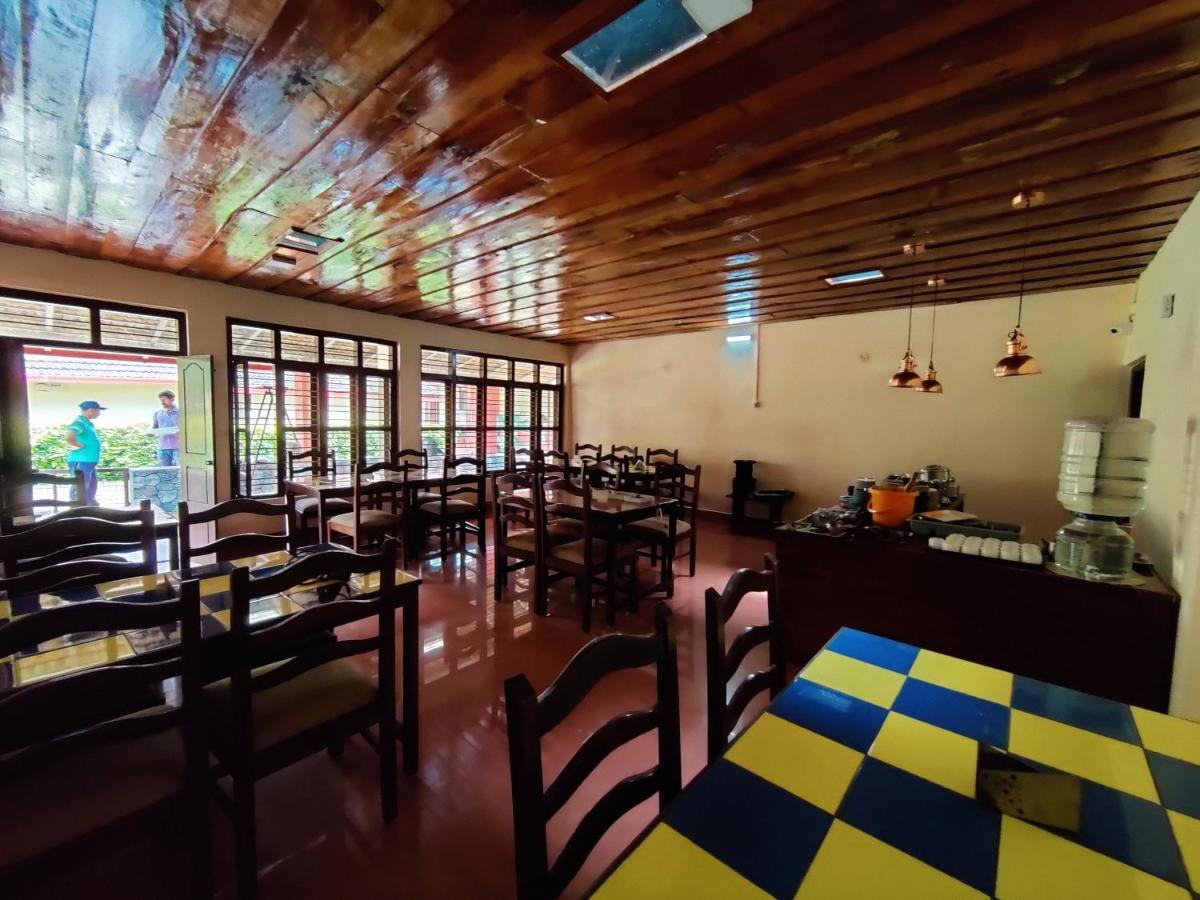 Hotel Samrat Jabalpur Exteriér fotografie